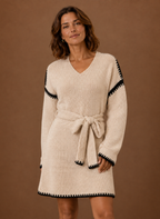 Céleste – Robe Pull Col V Ceinturée Femme