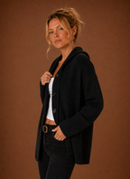 Clémence – Gilet Oversize Boutonné Femme en Maille