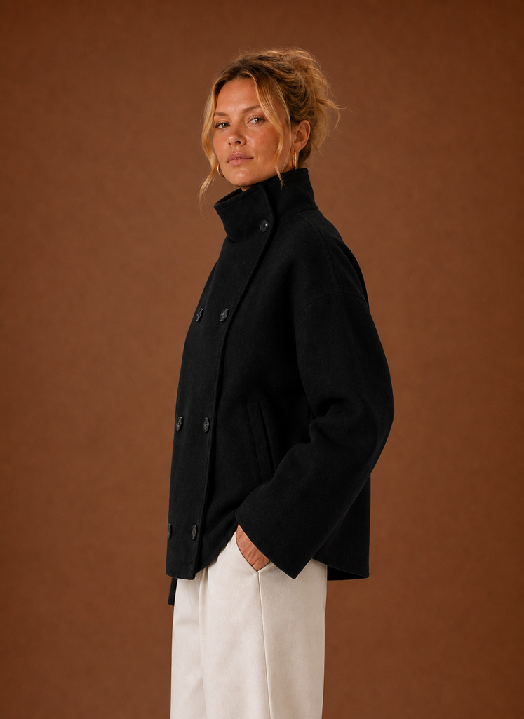 Margaux – Veste Col Cheminée Femme Coupe Ajustée