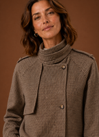 Blanche – Veste Courte à Carreaux Femme Col Cheminée