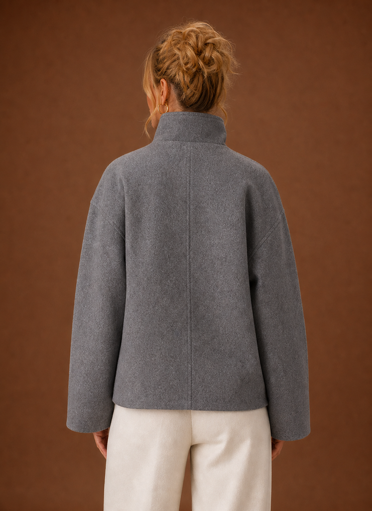 Margaux – Veste Col Cheminée Femme Coupe Ajustée