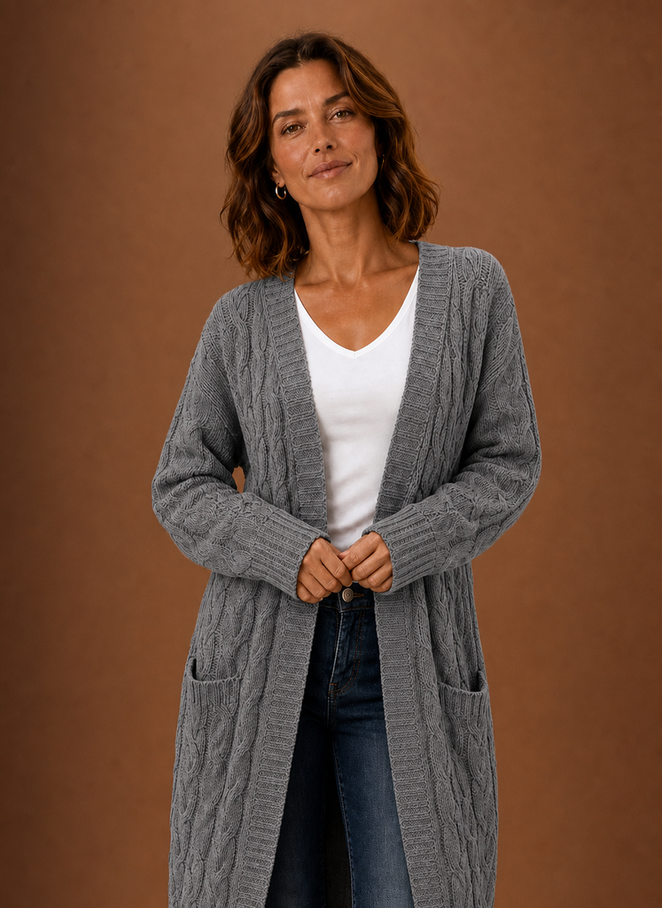 Chalet – Gilet Long à Capuche Maille Torsadée Femme
