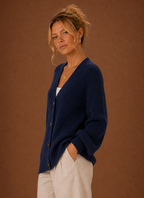 Héloïse – Gilet Col V Boutonné Femme en Maille
