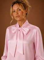 Sophie – Chemisier Effet Satin Femme Col Lavallière