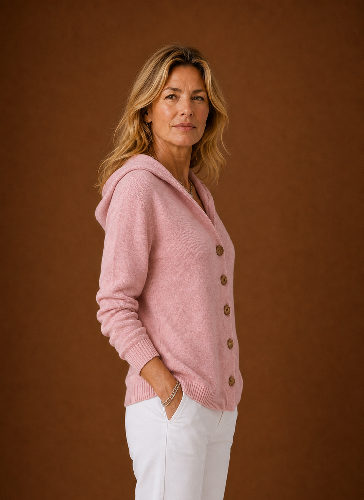 Mathilde – Gilet à Capuche Boutonné Femme en Maille