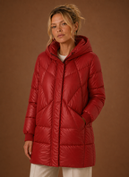 Rubis – Doudoune Longue à Capuche Femme