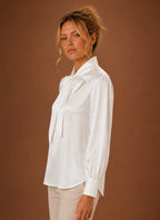 Sophie – Chemisier Effet Satin Femme Col Lavallière